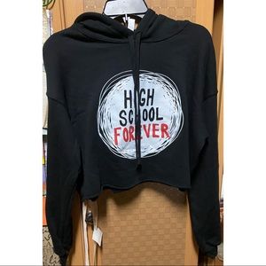 Cropped Long Sleeve Sweatshirt - New